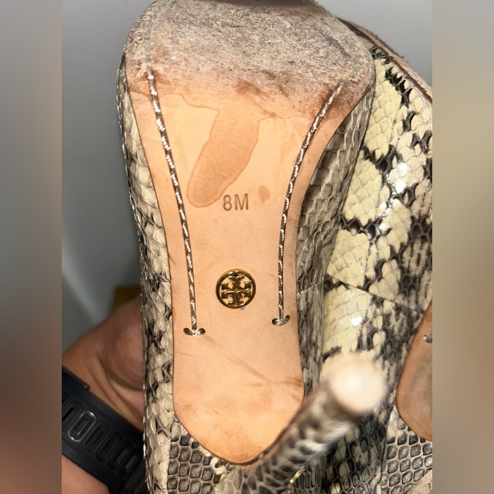 Tory Burch Cecilia Snakeskin Pumps - Picture 5 of 9